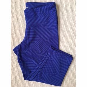 Activewear, capris leggings